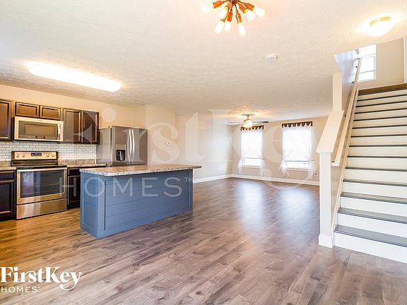 5th image of 6156 Woodville Dr