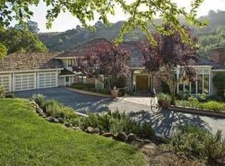 50 Woodridge Rd, Hillsborough, CA 94010