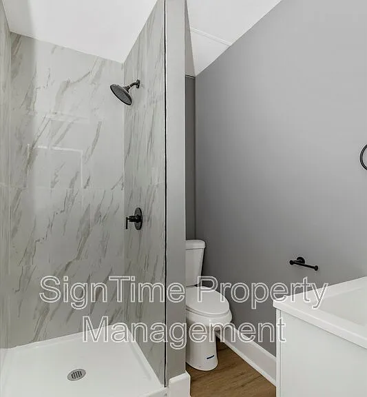 114 N Conococheague St — Photo 20