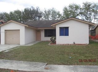 9349 NW 53rd Ct, Sunrise, FL 33351