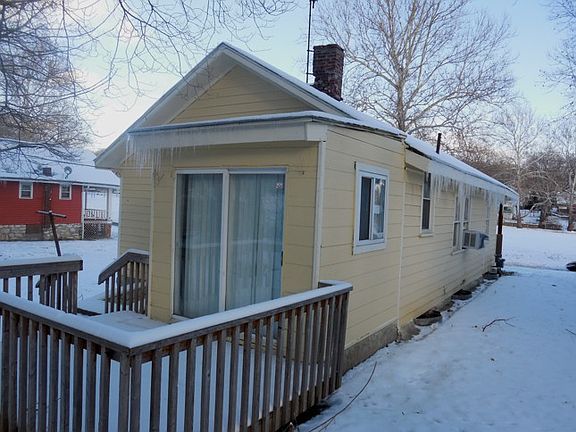4th image of 2630 Chelsea Ave