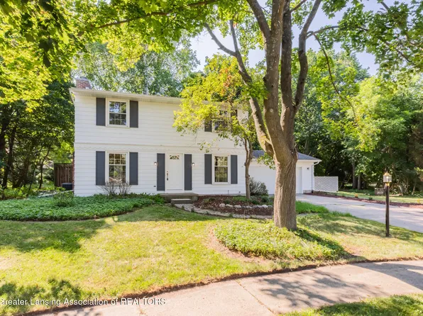 2633 Linden St, East Lansing, MI 48823