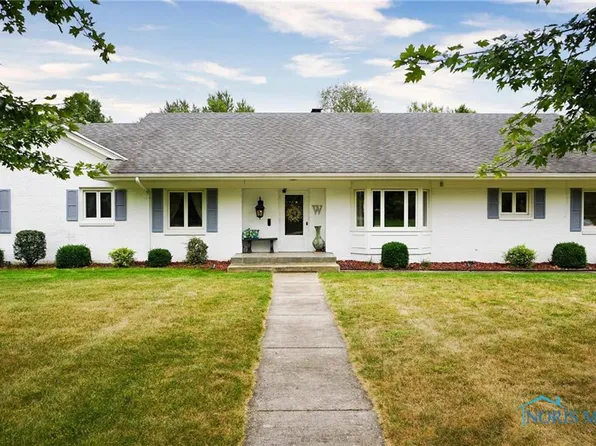 171 Blue Bonnet Dr, Findlay, OH 45840