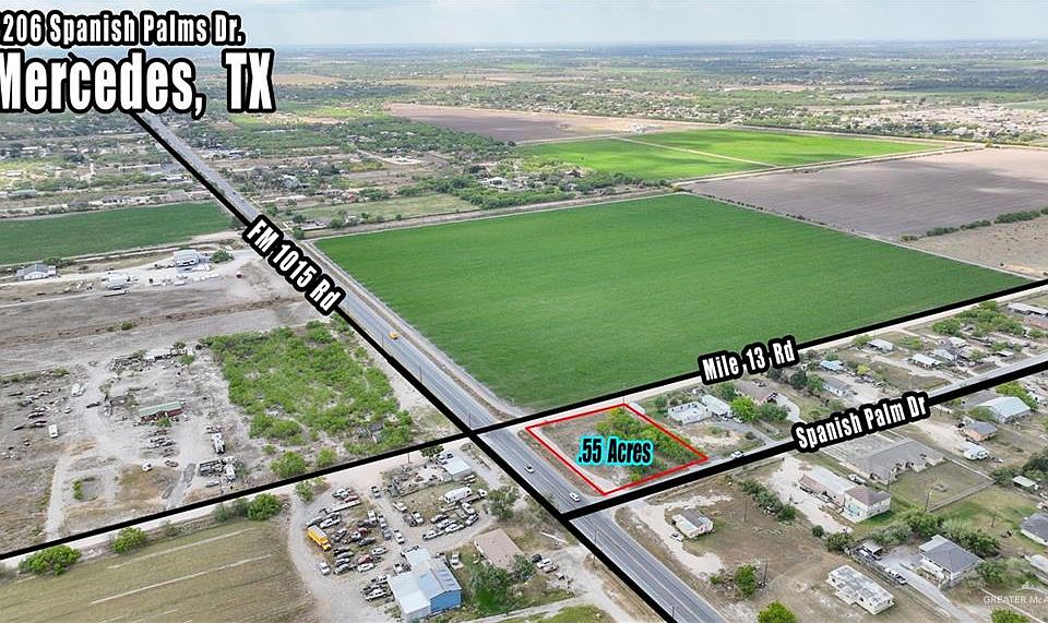 2nd image of 3206 Spanish Palms Dr S