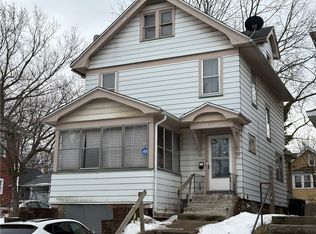 377 Hazelwood Ter, Rochester, NY 14609