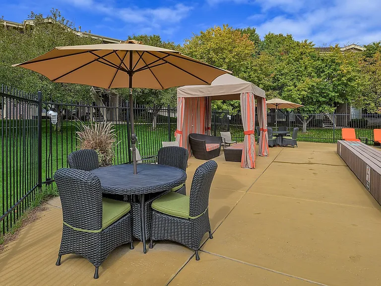 UTE CREEK APARTMENTS — Photo 21