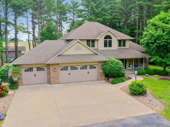 N5194 Woodhaven Ct, Shiocton, WI 54170