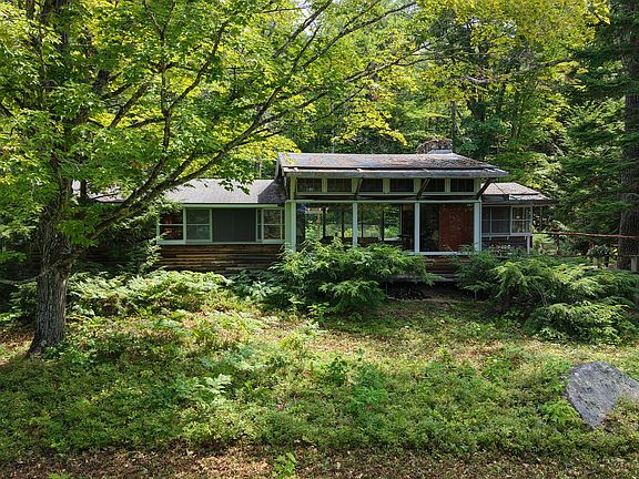 2nd image of 44 Greenwood Drive