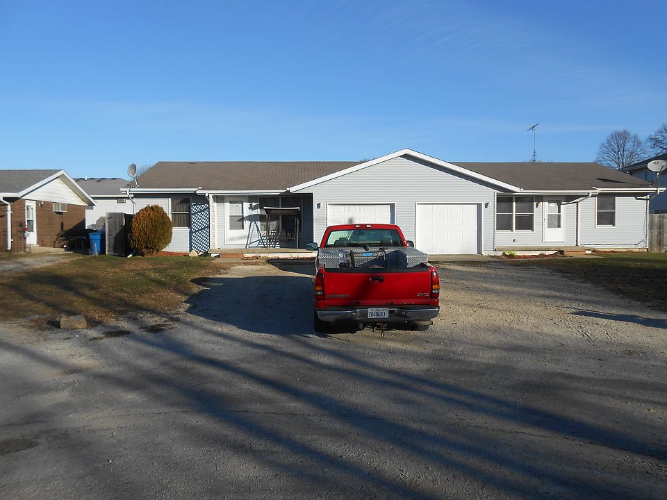 1st image of 3 Greenwood Ct