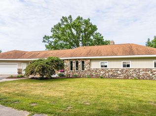 8384 E Fulton St, Ada, MI 49301