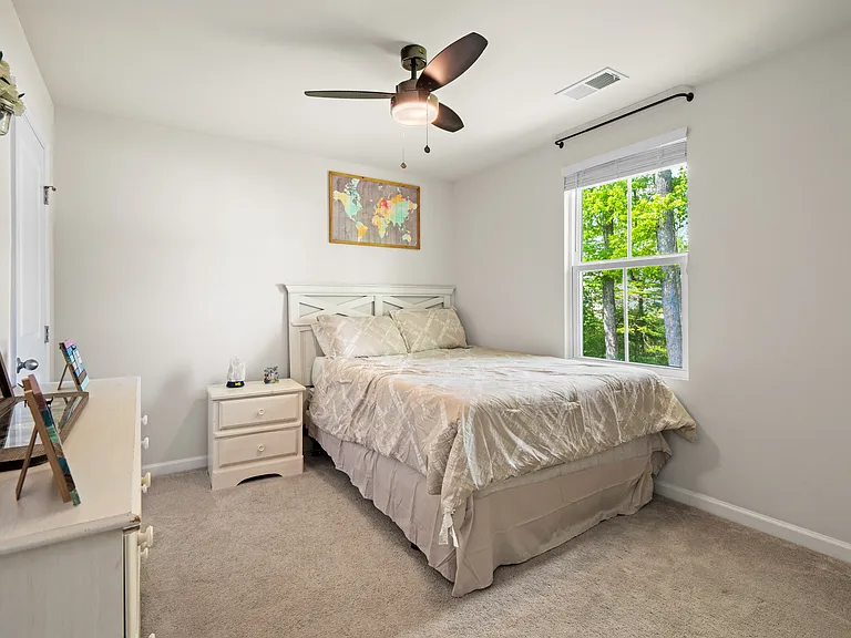 21012 Baileys Grove Dr — Photo 25