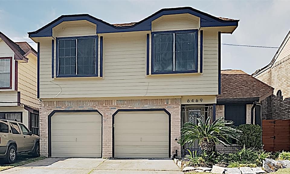 1st image of 6469 Old Chatham Ln