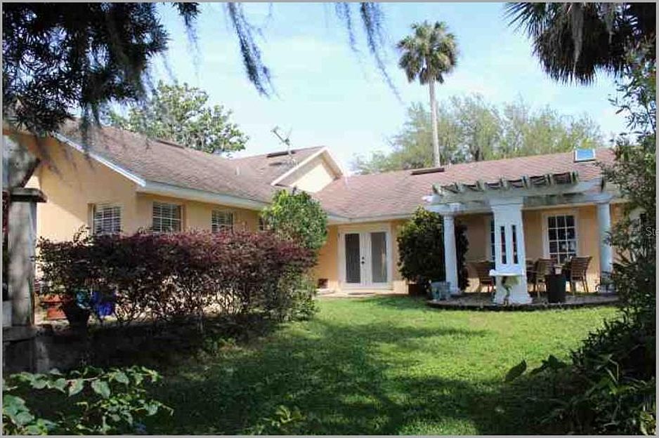 1st image of 1098 LUCERNE DRIVE