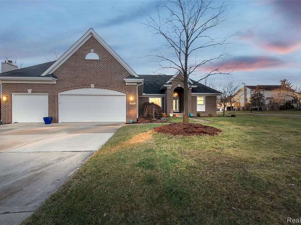 1st image of 18325 Glastonbury Dr