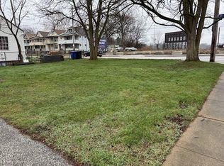 4724 Denison Ave, Cleveland, OH 44102