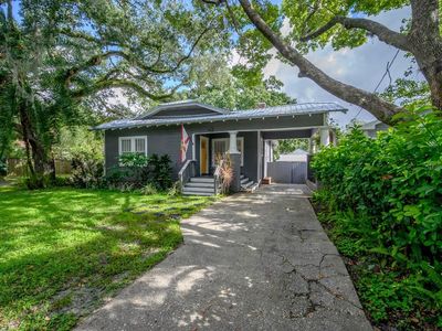 711 W River Heights Ave, Tampa, FL, 33603