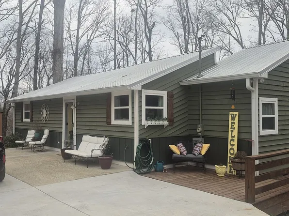 6663 Claude Parks Rd, Murrayville, GA 30564