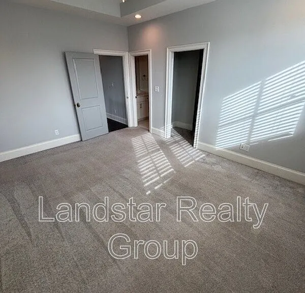 6411 Moonseed St — Photo 24