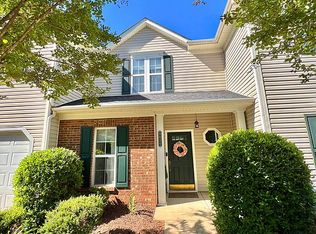 9026 Cinnabay Dr, Charlotte, NC 28216