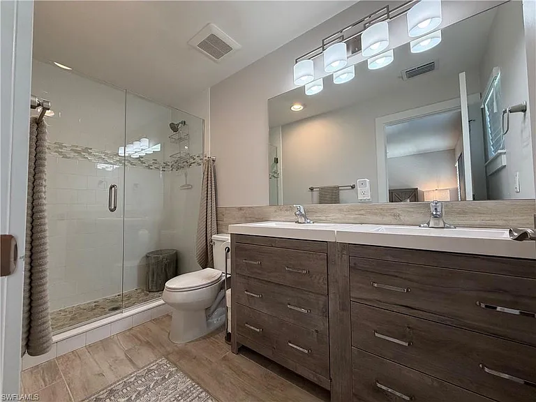 1727 Danford St — Photo 14