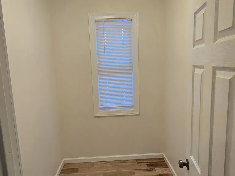 405 Front St #1 — Photo 5