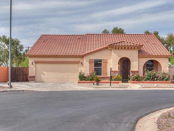 5th image of 44618 W PALO NUEZ Street