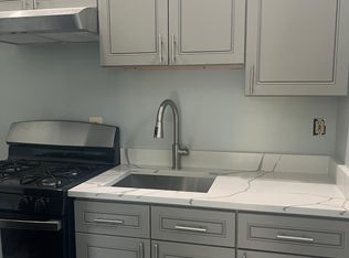 2720 Saint Paul St, Baltimore, MD 21218