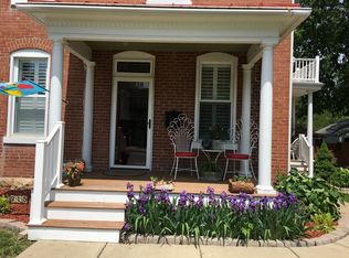 915 W 5th St, Washington, MO 63090