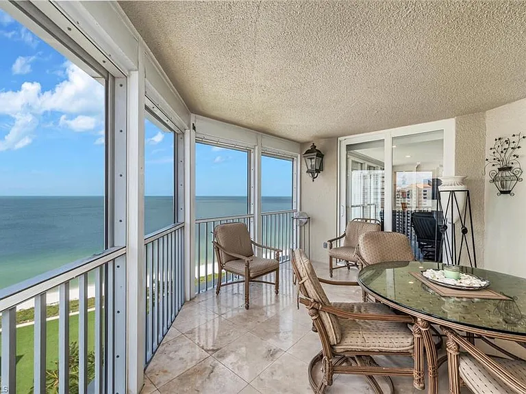 4401 Gulf Shore Blvd N #Penthouse 3 — Photo 20