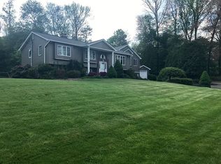 23 Fernwood Rd, Monroe, CT 06468