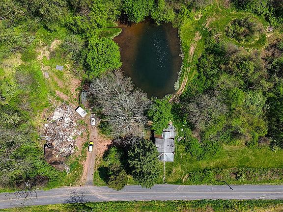 38th image of 491 Gunhart Rd