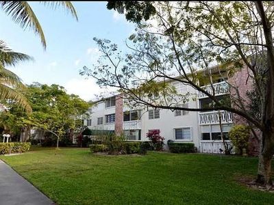 240 Galen Dr APT 305, Key Biscayne, FL, 33149