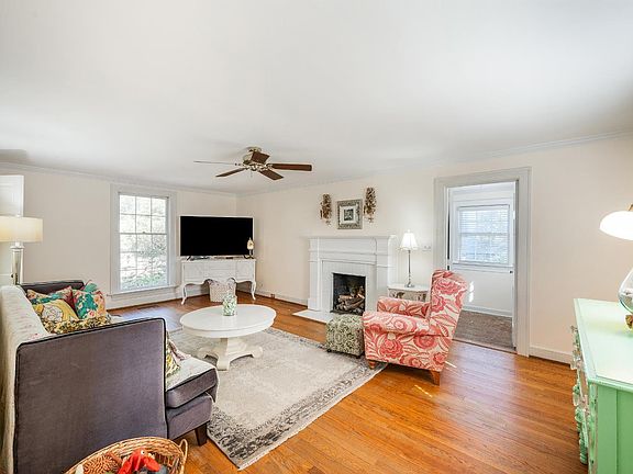 5th image of 1609 Morrison Dr