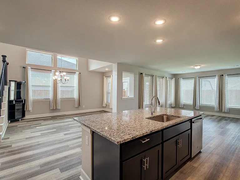 1817 Arbor Dr — Photo 36