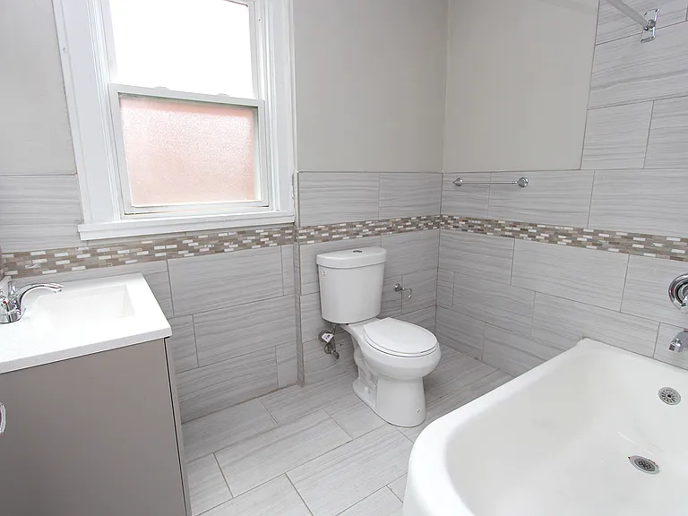 3556 Beechwood Blvd — Photo 15