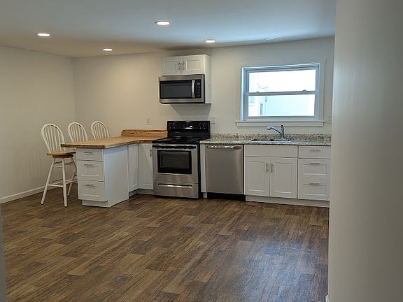 3rd image of 3605 Old Easton Rd #A