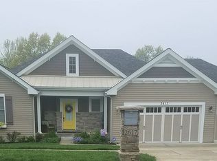 2617 Valley Rd, Chesterfield, MO 63005