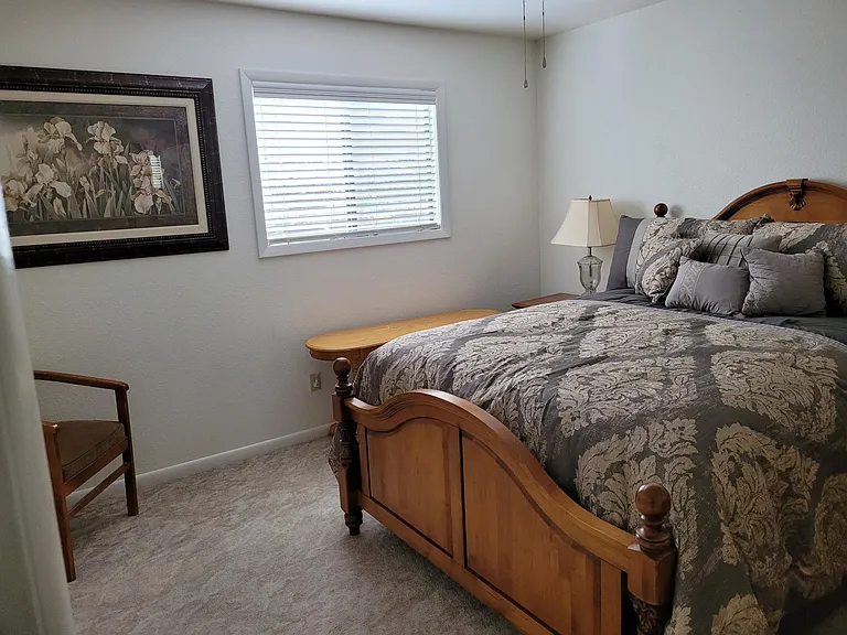 Trojan Dr — Photo 8