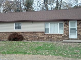 501 W Washington St, De Soto, IL 62924