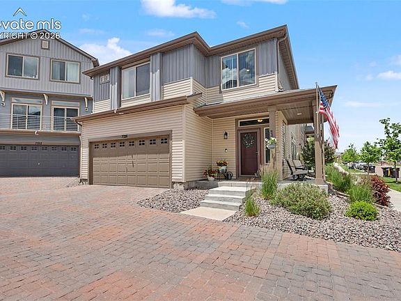 3rd image of 7026 Silvergrass Dr