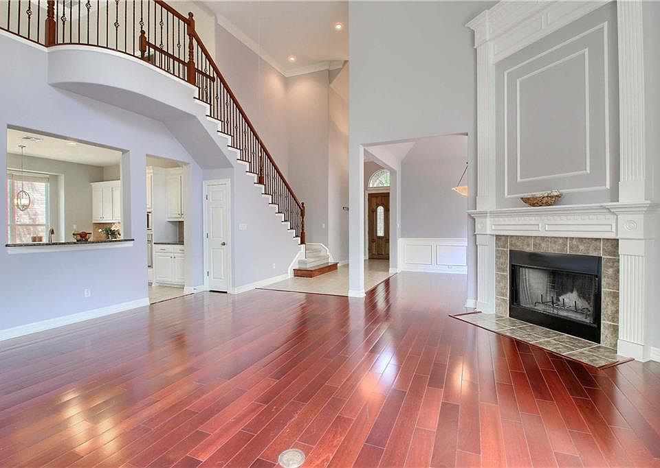 1st image of 11608 Spicewood Pkwy Unit 25