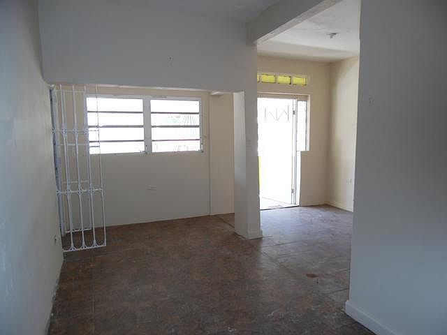 2nd image of 265 Calle Gautier Benitez