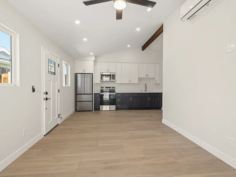 9414 Pike Rd — Photo 4