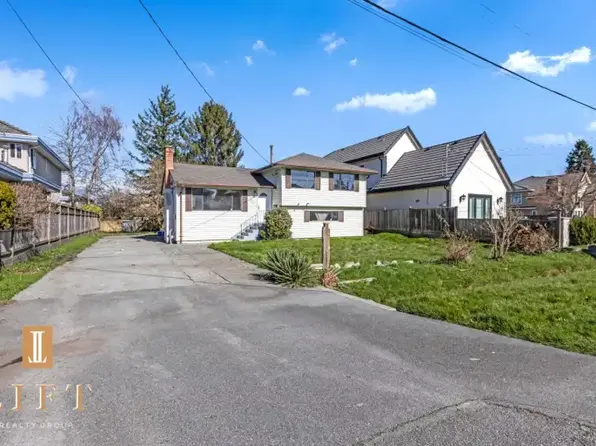 9460 Pinewell Cres #9460, Richmond, BC V7A 2C6