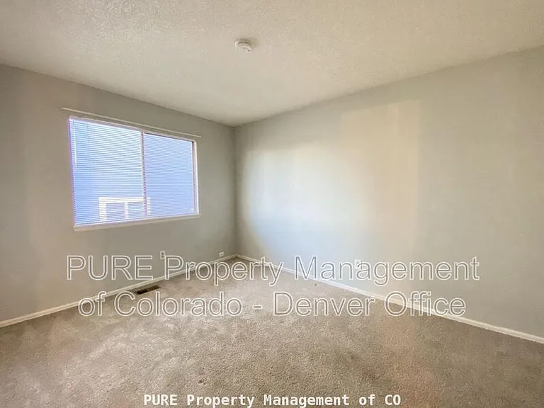 525 Southpark Rd — Photo 14