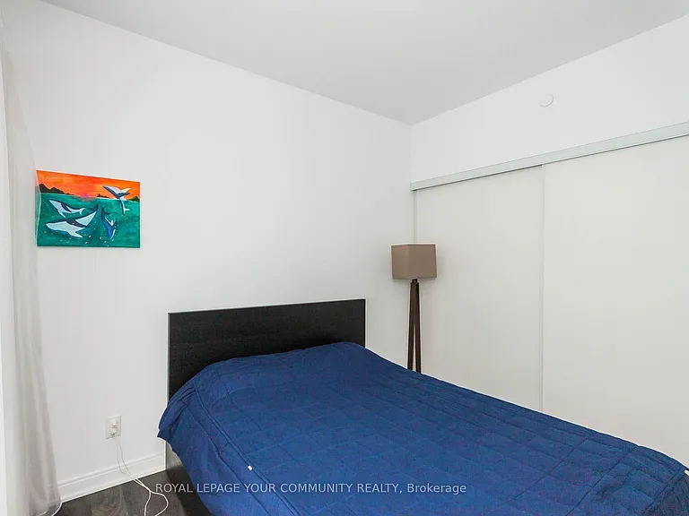 42 Charles St E #2610 — Photo 14