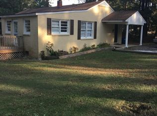 1108 Stamper Rd, Fayetteville, NC 28303