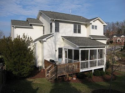 Screened porch and BBQ deck
