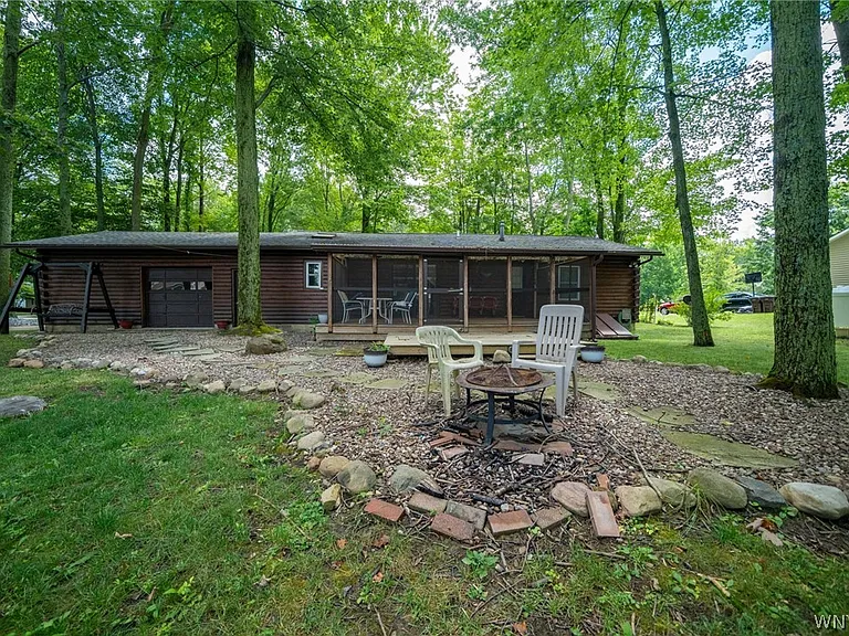 8376 Cobblestone Ct — Photo 8