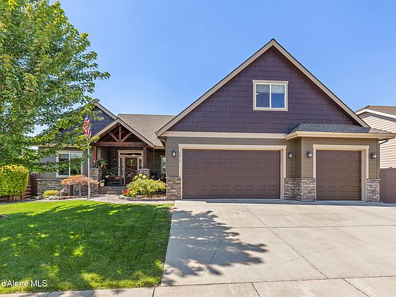 2nd image of 3617 N Arrowleaf Ln